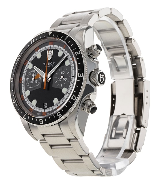 Tudor Heritage Chronograph M70330N-0005 Image 2